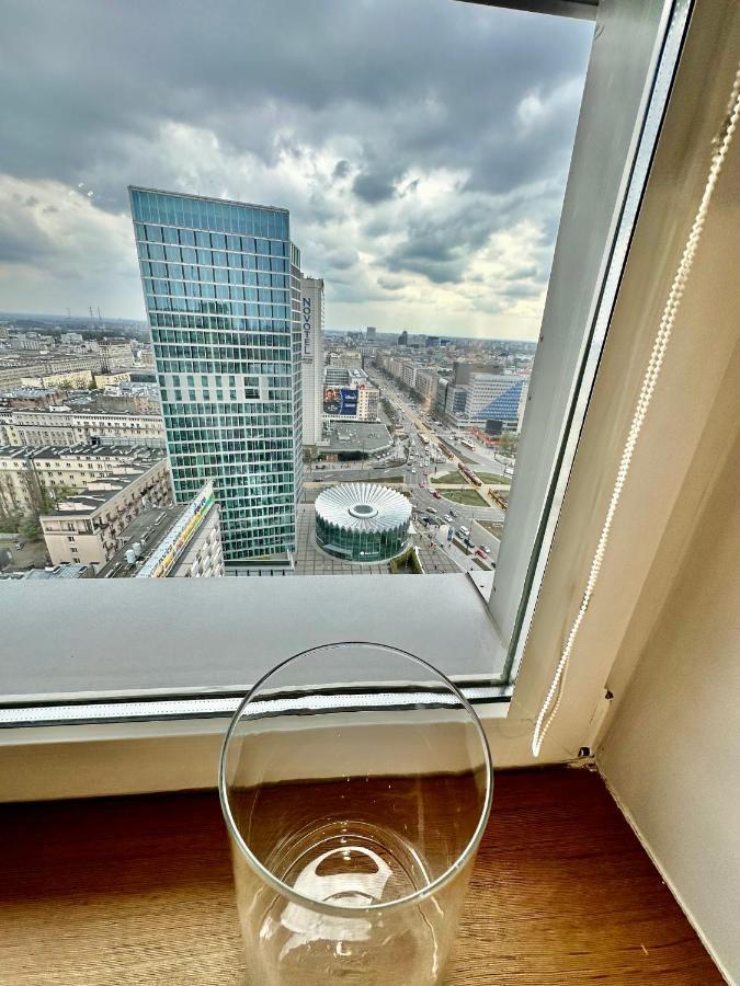 Top Metro X2 Fast Wifi 400 Mbs 70'Tv Netflix Hbo Max Appletv+ Disney+ Варшава Екстериор снимка