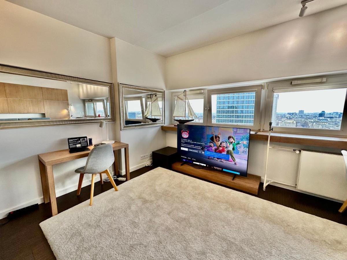 Top Metro X2 Fast Wifi 400 Mbs 70'Tv Netflix Hbo Max Appletv+ Disney+ Варшава Екстериор снимка